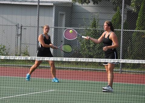 Bethany and McKenna team up for a return of serve