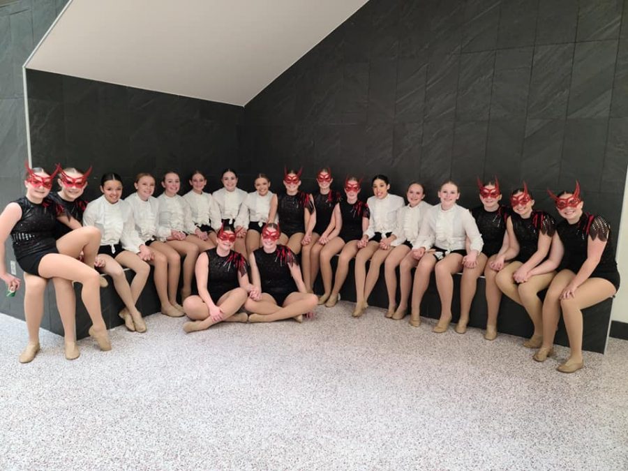 Although at first no one knew what their season would look like, the BDT kept a positive mindset, and ended up competing at State in both kick and jazz.