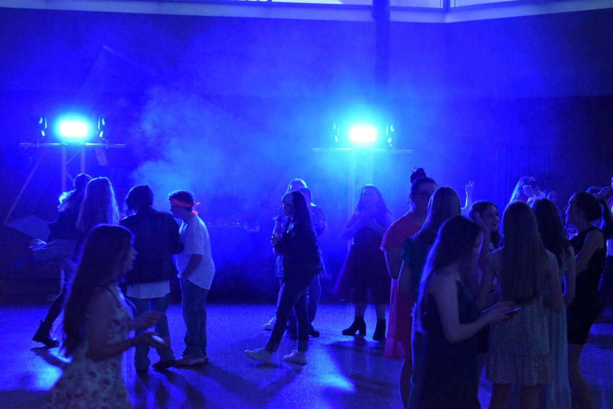 Everyone enjoying the dance